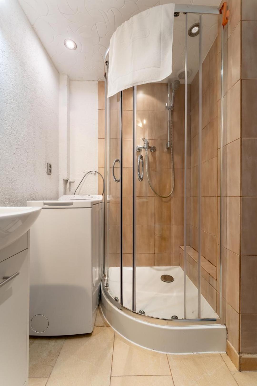 Apartament Gold - 2 Osobne Sypialnie Z Balkonem - Spaceapart Jelenia Góra Exterior foto